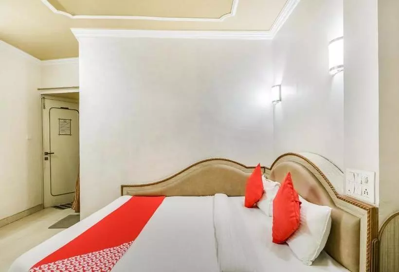 ホテル Oyo 66651 Shree 1008 Chandra Prabhu Digambar Jain Atithi Bhavan