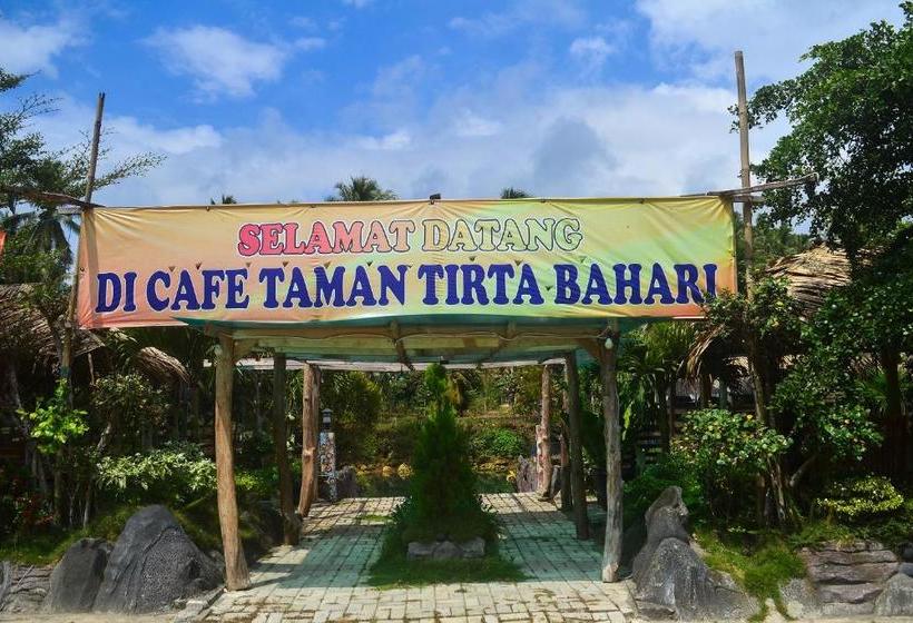 בית מלון כפרי Oyo 812  Tirta Bahari