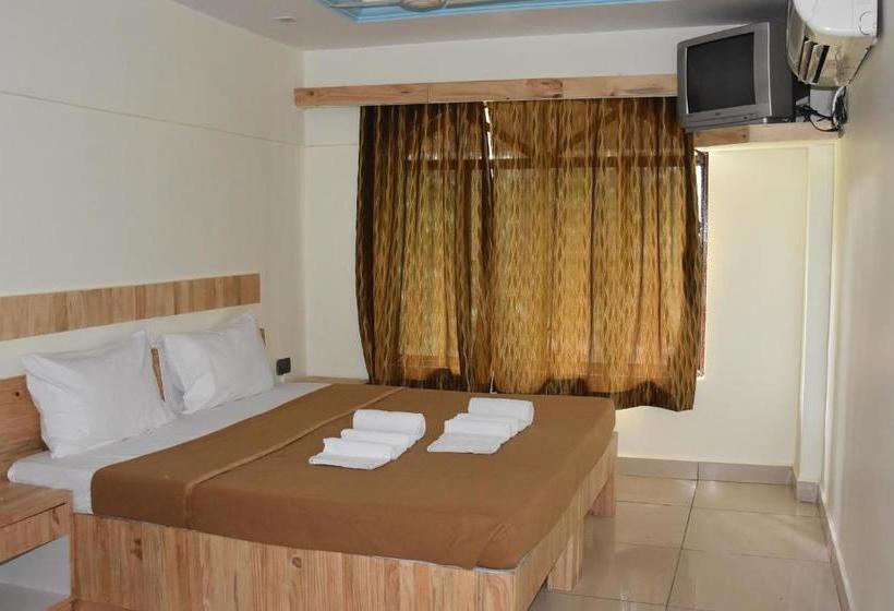 모텔 Riverside Inn