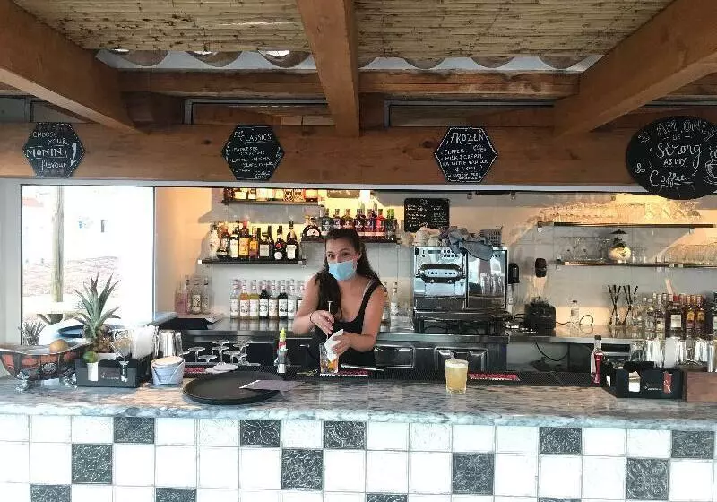 Отель Carvoeiro Plaza