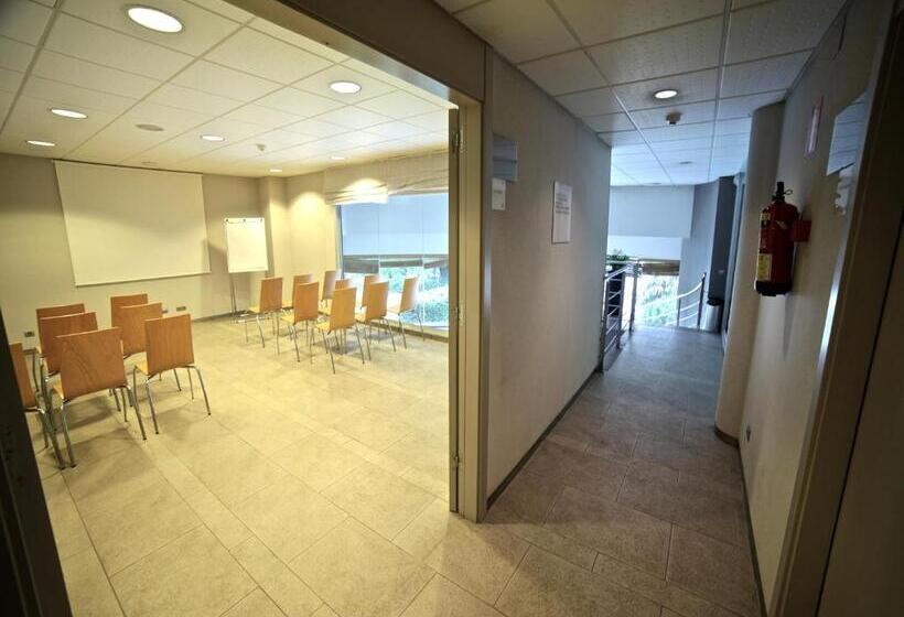 هتل Acta Sant Just