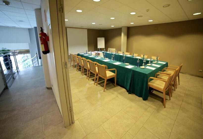 هتل Acta Sant Just