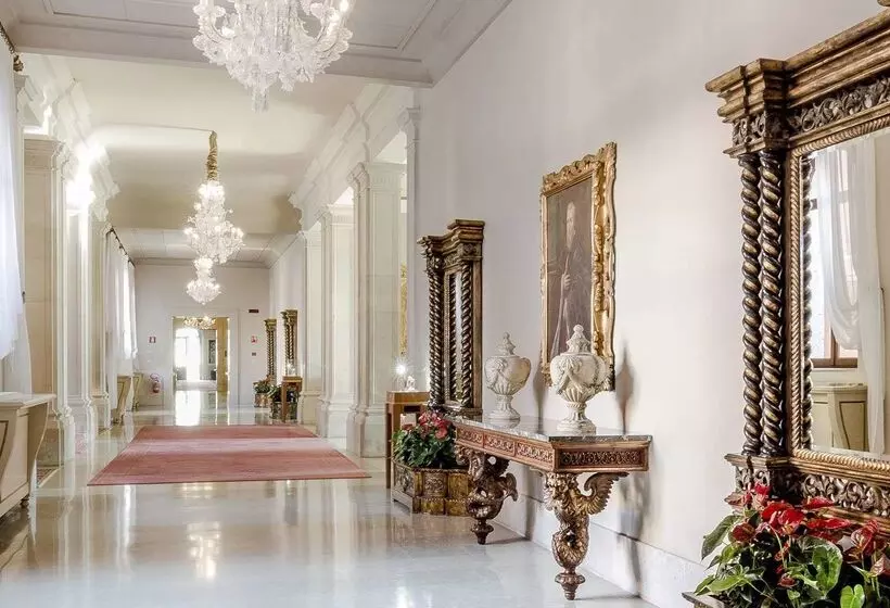 هتل San Clemente Palace Kempinski Venice