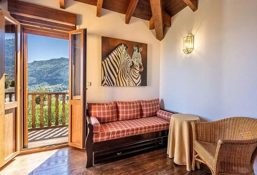 אתר נופש Alahuar