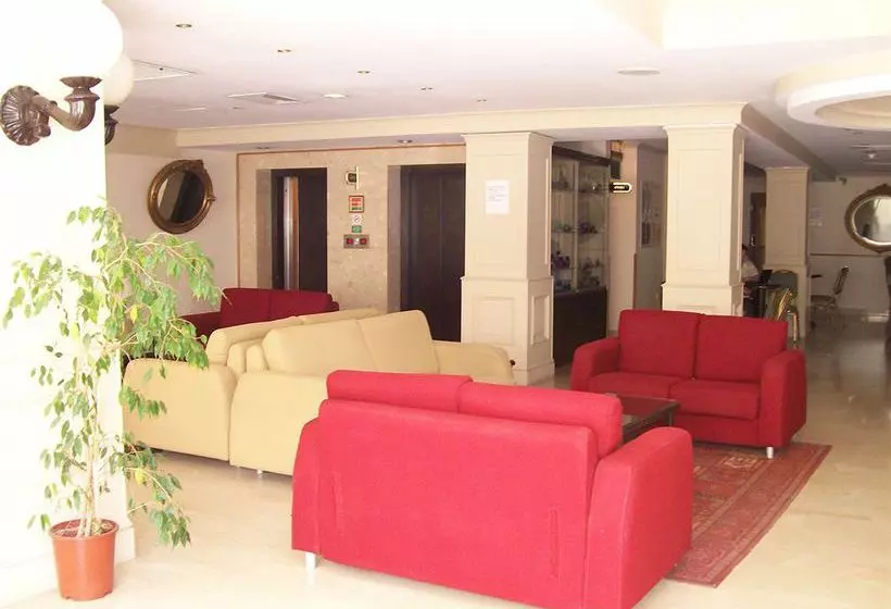 The Crown Hotel