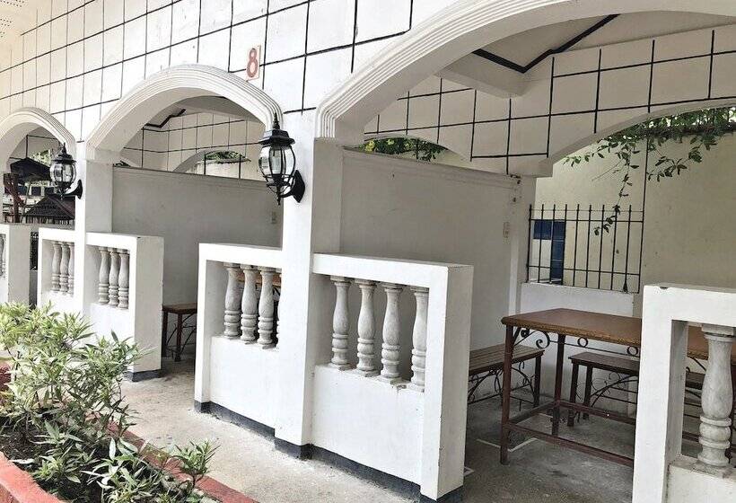 هتل Villa Tagumpay Resort