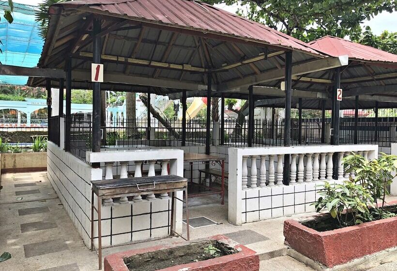 هتل Villa Tagumpay Resort
