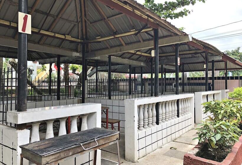 هتل Villa Tagumpay Resort