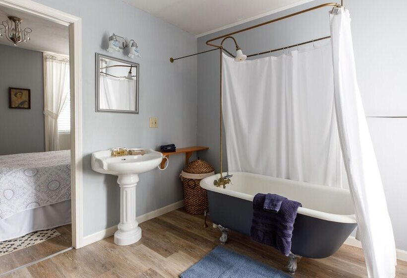 Kimmell House Inn B&b