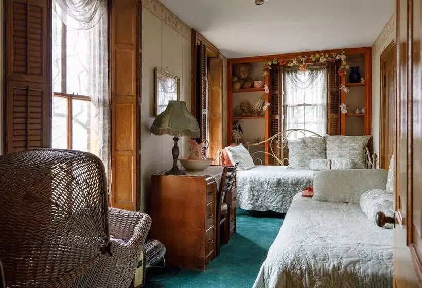 Kimmell House Inn B&b