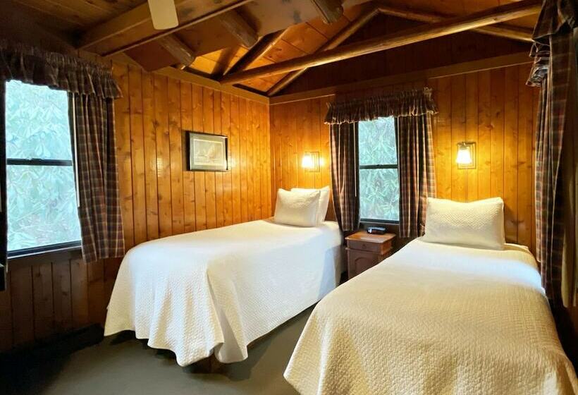 Mountain Springs Lake Resort