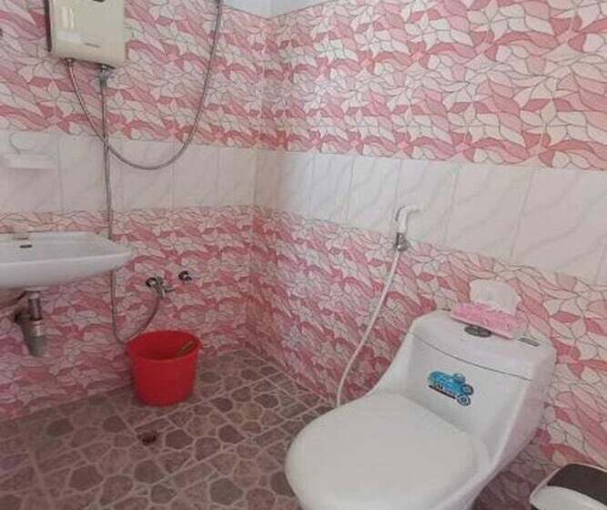 פנסיון Fnt Transient House Near Hundred Islands