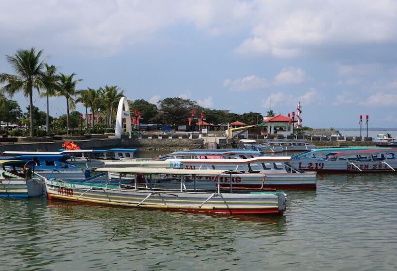 פנסיון Gomeson Villas