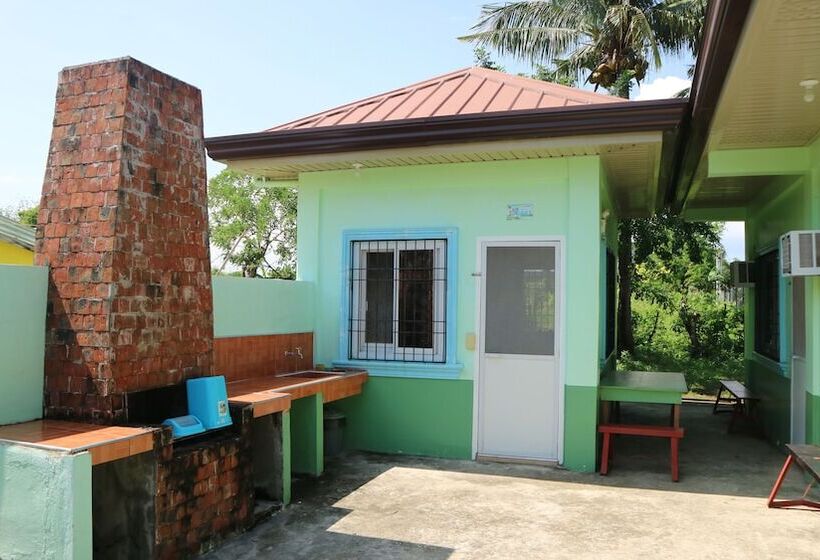 פנסיון Gomeson Villas