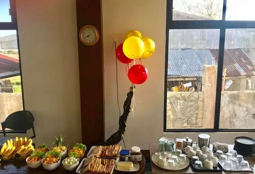 Rbr Hotel And Restaurant