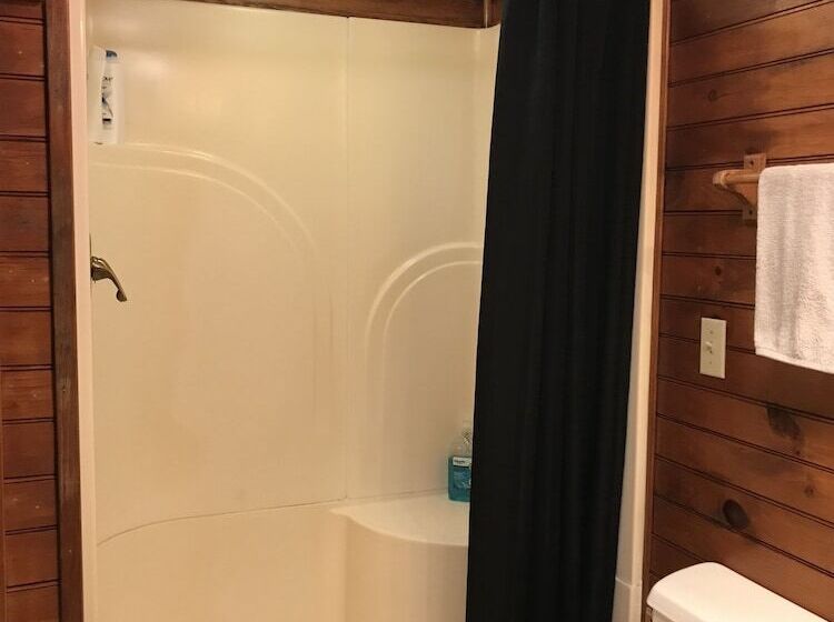 Wellnesste Lodge And Cabin Rentals