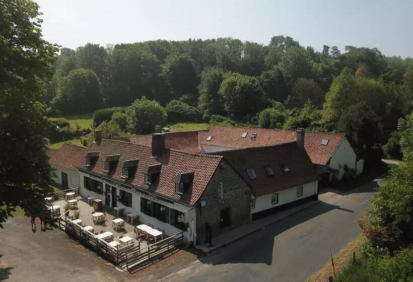 בית מלון כפרי Auberge Du Gros Tilleul