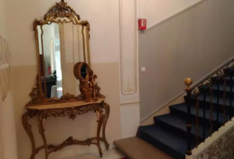 호텔 Hostellerie De La Crémaillère