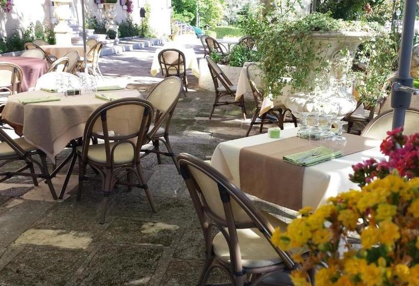 هتل Hostellerie De La Crémaillère