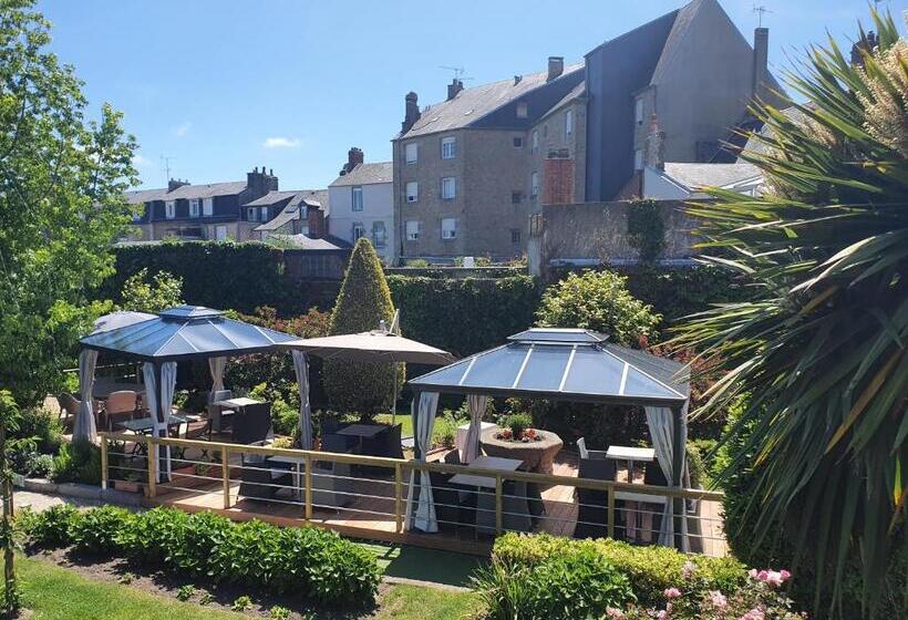 Hotel Hôtel De La Croix D Or