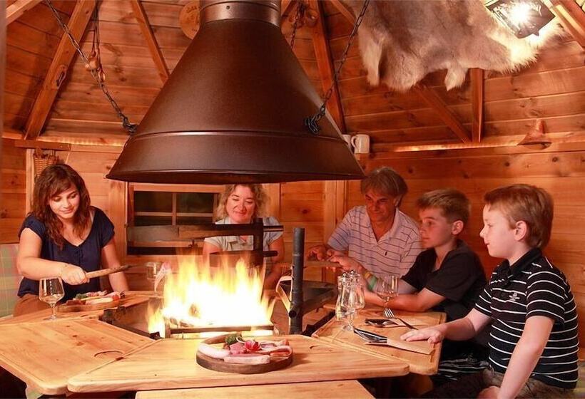 酒店 Logis Hôtel, Chalets Et Restaurant Les Chatelminés