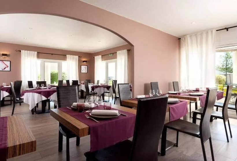 هتل Hôtel Carline Beaune