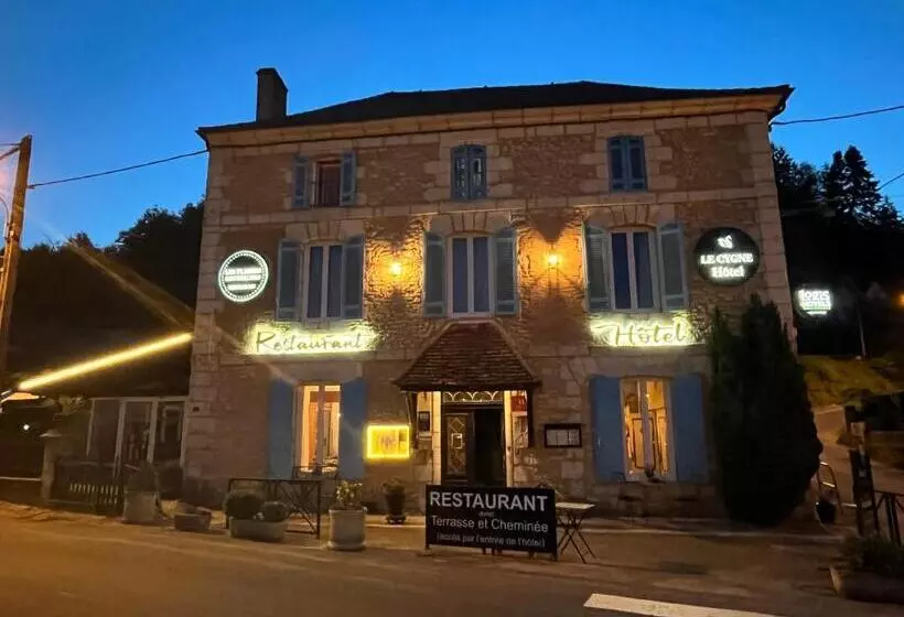 בית מלון כפרי Logis Hôtel Le Cygne