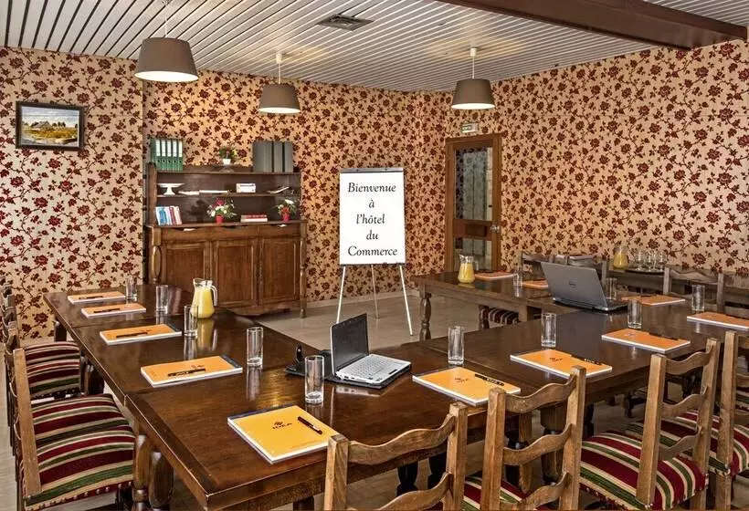 Logis Hotel Restaurant Du Commerce