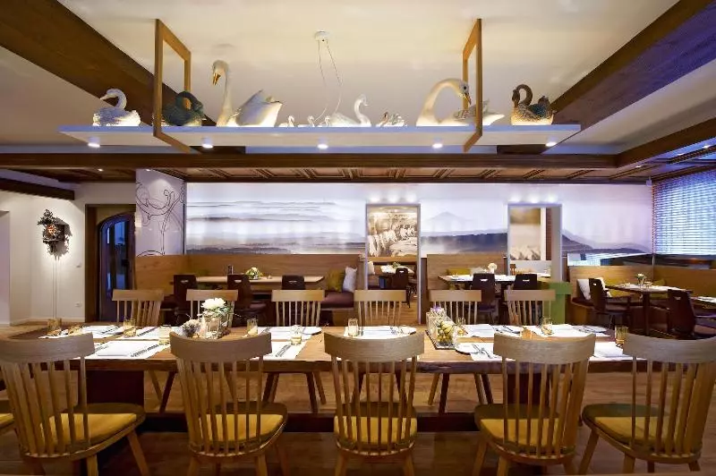 호텔 Restaurant Schwanen