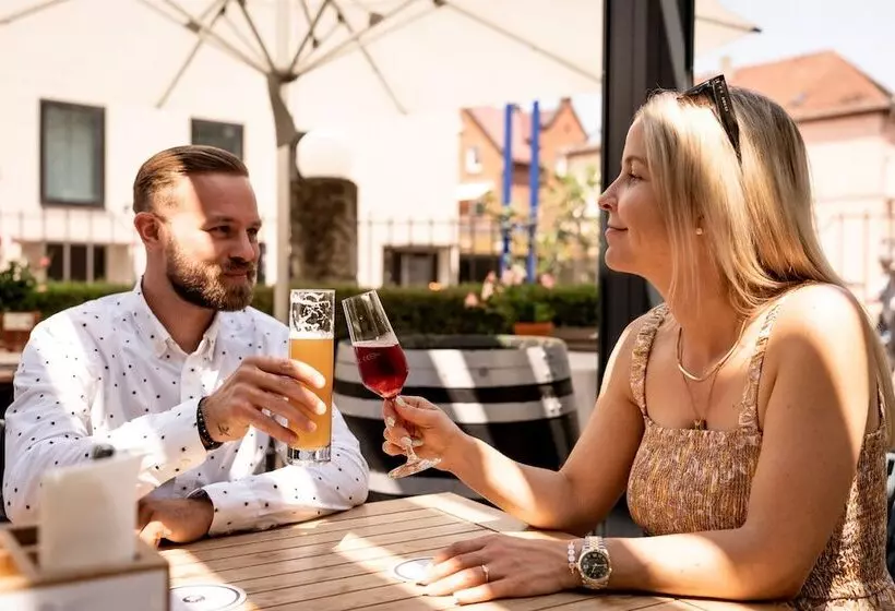 호텔 Restaurant Schwanen