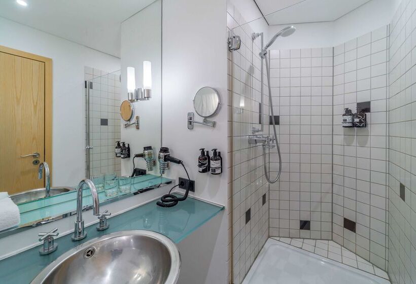 住所 Innside By Meliá Frankfurt Eurotheum