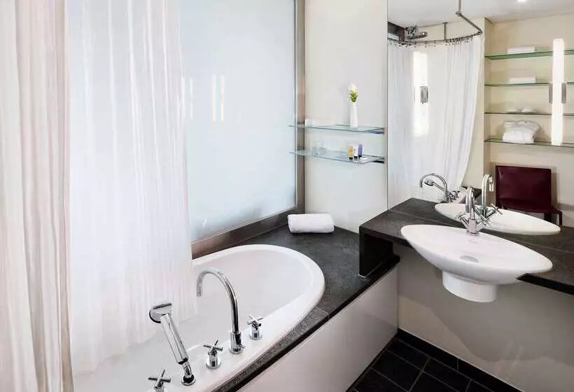 إقامة Innside By Meliá Frankfurt Eurotheum