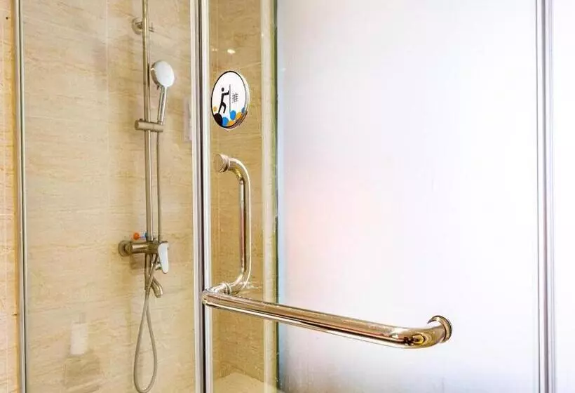 ホテル 7days Premium Chenzhou Guoqing South Road Branch