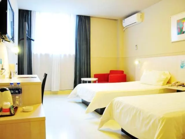 Hotelli Jinjiang Inn Wujiang Zhongshan North Road