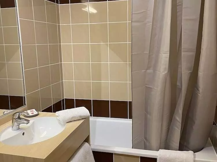 Отель Acadie Saint Victor   Hôtel Restaurant   Face Mer   Chatelaillon Plage