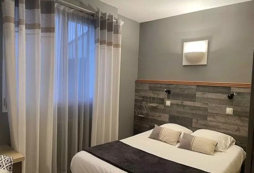 Отель Acadie Saint Victor   Hôtel Restaurant   Face Mer   Chatelaillon Plage