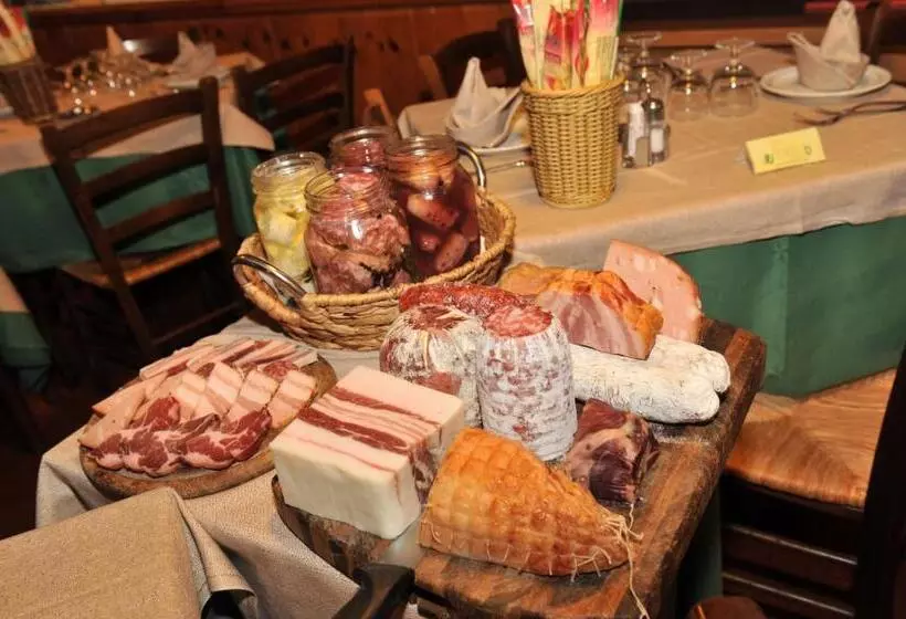 هتل Albergo Bologna