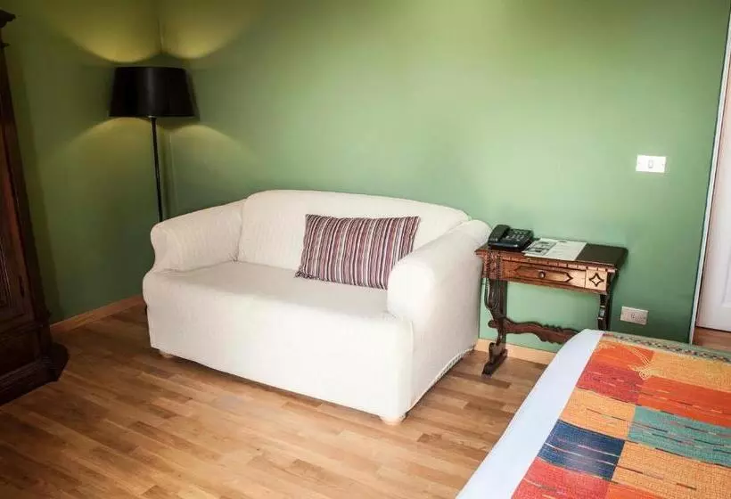 هتل Albergo Bologna