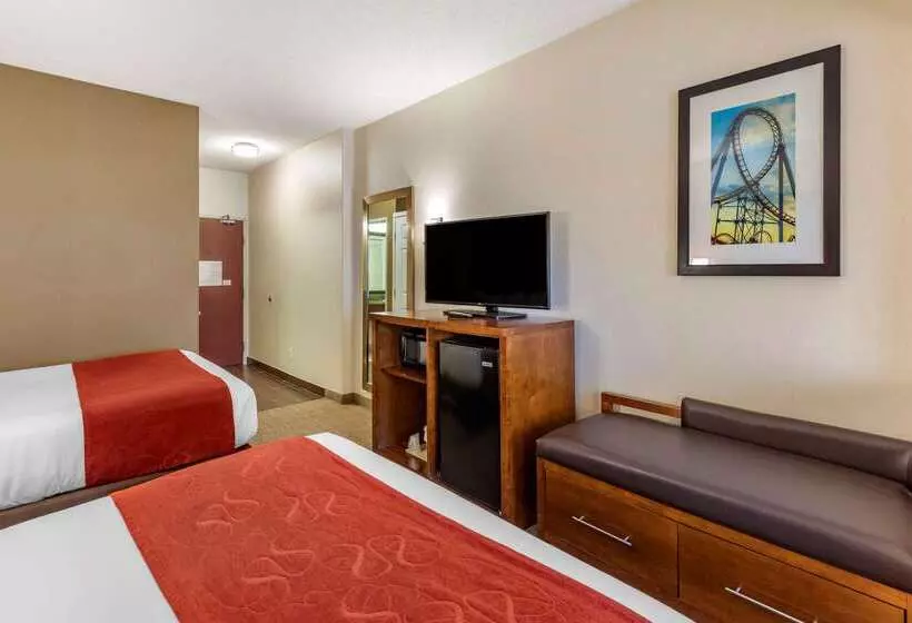 酒店 Comfort Suites Near Six Flags Magic Mountain