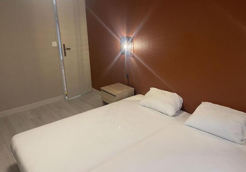 ホテル De La Gare