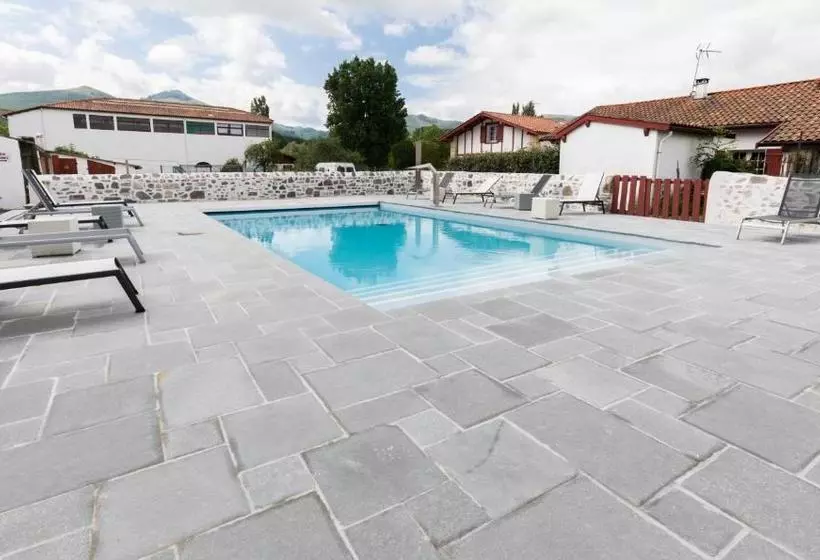 בית מלון כפרי Hôtel Euzkadi