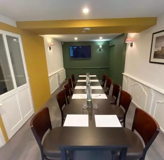 Hotel Hôtel Au Grand Duquesne