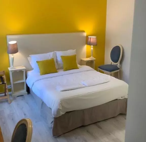 Hotel Hôtel Au Grand Duquesne