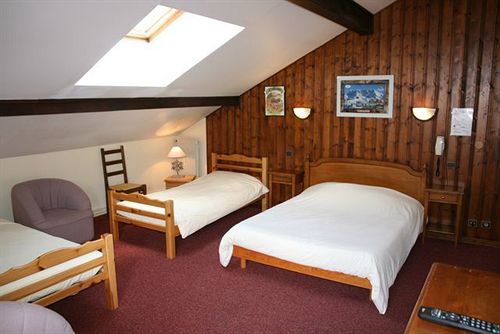 Отель Hôtel Le Télécabine