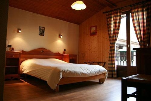 Отель Hôtel Le Télécabine