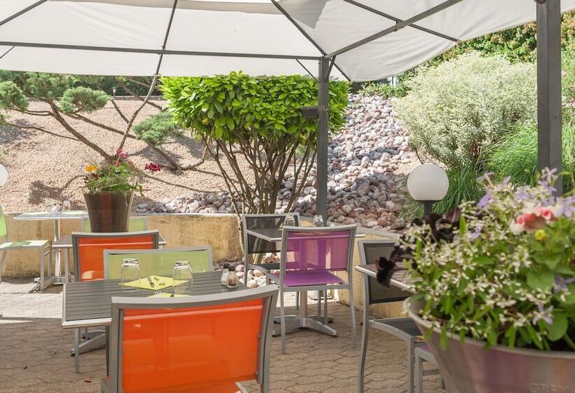 בית מלון כפרי Le Collonges