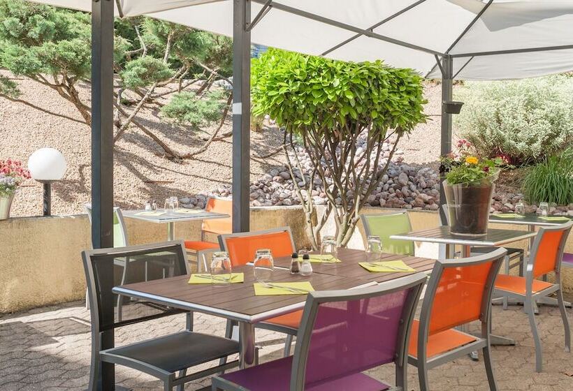 בית מלון כפרי Le Collonges