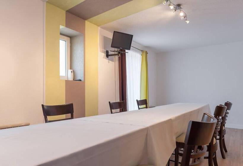 בית מלון כפרי Le Collonges