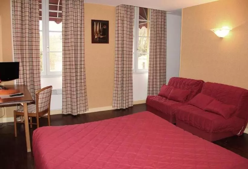 בית מלון כפרי Logis Des Trois Maures