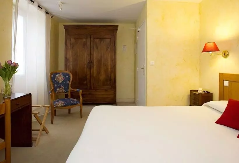 فندق Logis Hôtel Etchemaïté